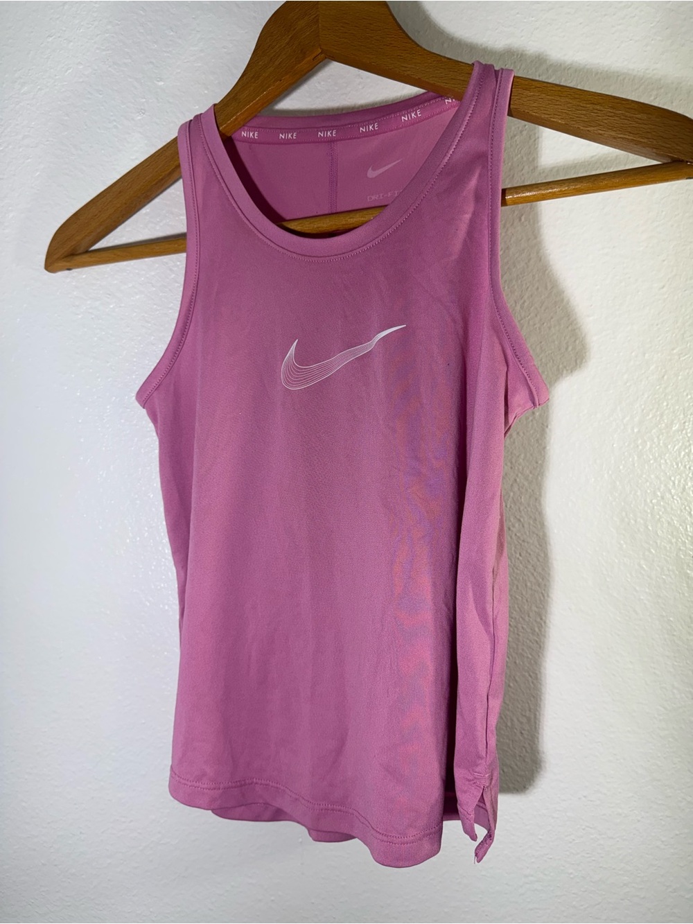 Nike Women's Pink Athletic Tank Top with Swoosh